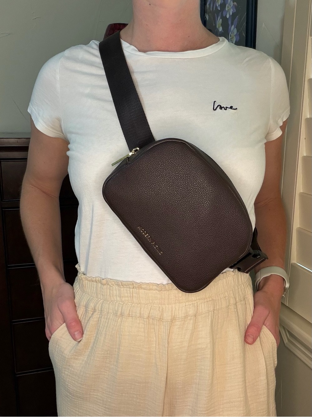 Modern Picnic Chocolate Brown Vegan Leather Belt Bag Fanny Pack Crossbody - Picture 4 of 17
